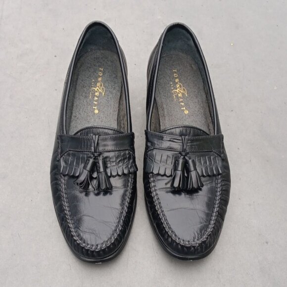 TOWNCRAFT MEN\'S VINTAGE BLACK GENUINE LEATHER THROUGHOUT TASSELED LOAFERS